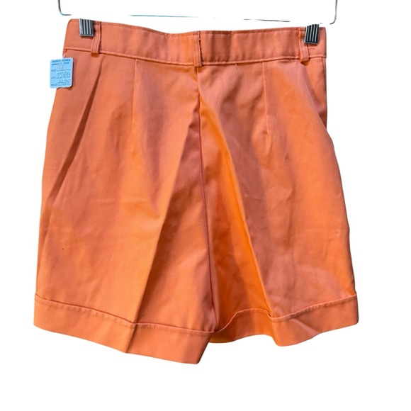 Deadstock 1970s Wrangler High Waisted Cuffed Poly/Cotton Shorts - Picture 5 of 8
